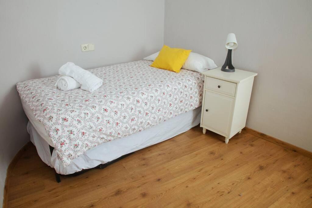 Mirador De Sant Llorenc - Acogedor Apartamento 6P グアルディオラ・デ・ベルゲーダ エクステリア 写真